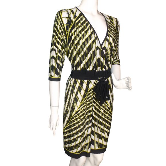 CALVIN KLEIN Dress, 12, Geometric, Half sleeve, Sash/Belt, Chartreuse/Black - Picture 3 of 11